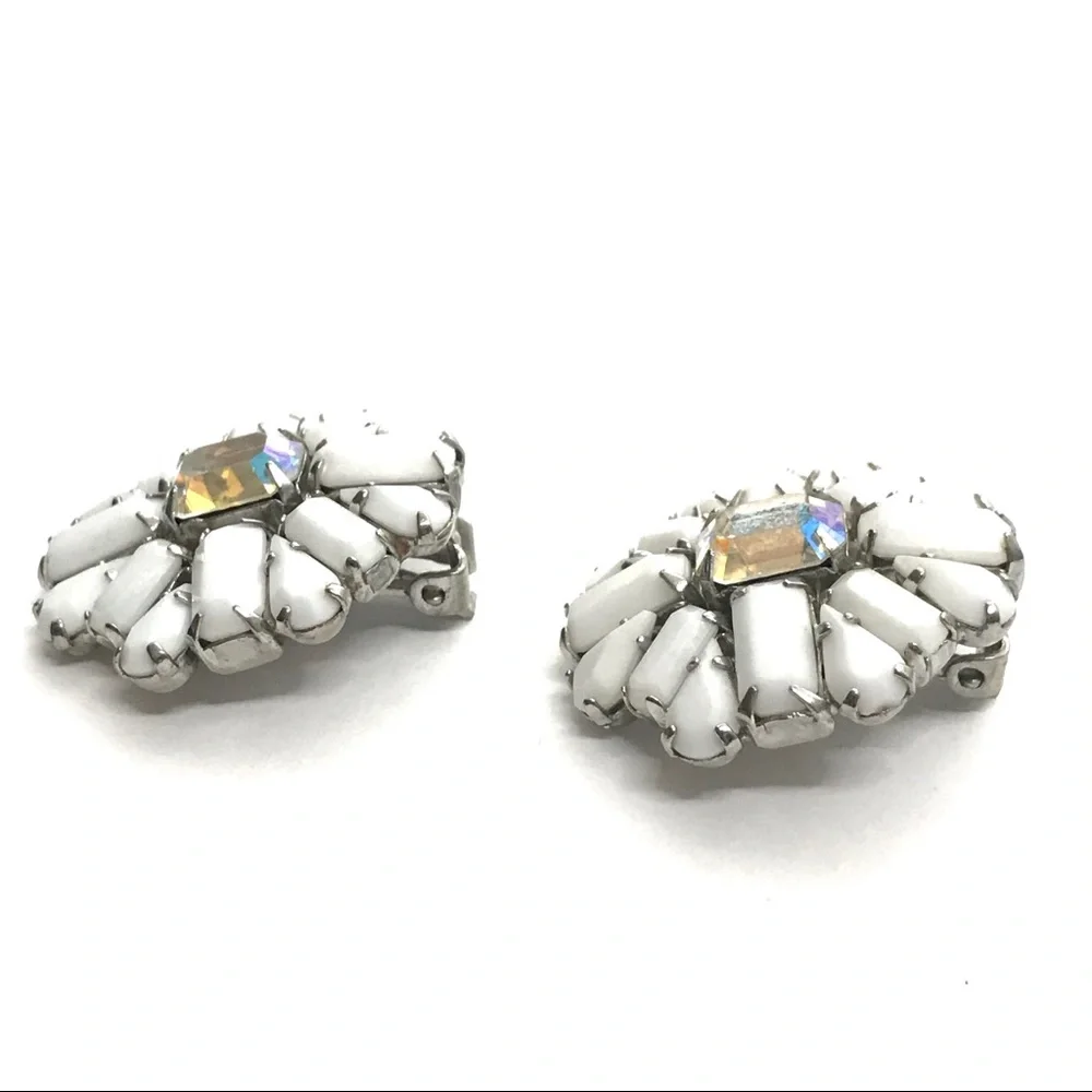 WEISS Vintage Earrings White Glass Crystal Retro